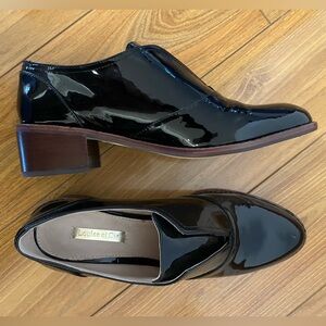 Louise et Cie Black Patent Leather Loafers